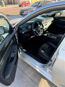 2019 Nissan Altima 2.5 SL   - Photo 8 - Phoenix, AZ 85008