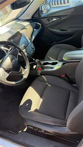 2020 Chevrolet Malibu LT   - Photo 9 - Phoenix, AZ 85008