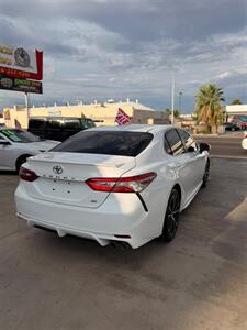 2018 Toyota Camry SE   - Photo 7 - Phoenix, AZ 85008