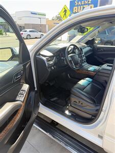 2017 Chevrolet Tahoe Premier   - Photo 8 - Phoenix, AZ 85008