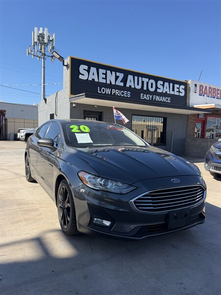 2020 Ford Fusion SE   - Photo 1 - Phoenix, AZ 85008