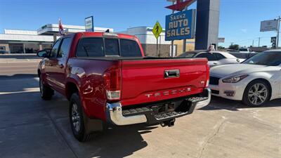 2017 Toyota Tacoma SR5 V6   - Photo 4 - Phoenix, AZ 85008