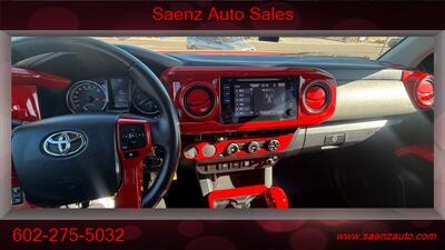 2017 Toyota Tacoma SR5 V6   - Photo 8 - Phoenix, AZ 85008