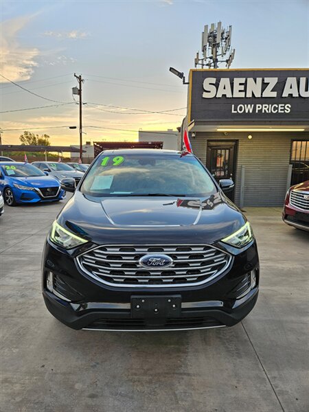 2019 Ford Edge SEL   - Photo 1 - Phoenix, AZ 85008