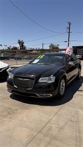 2015 Chrysler 300 C   - Photo 3 - Phoenix, AZ 85008