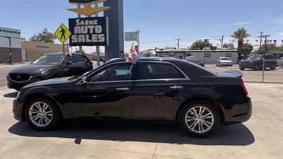 2015 Chrysler 300 C   - Photo 7 - Phoenix, AZ 85008