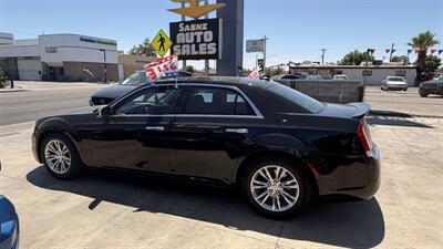 2015 Chrysler 300 C   - Photo 4 - Phoenix, AZ 85008