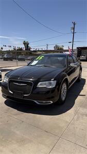 2015 Chrysler 300 C   - Photo 6 - Phoenix, AZ 85008