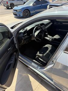 2019 Honda Civic - Photo 5 - Phoenix, AZ 85008