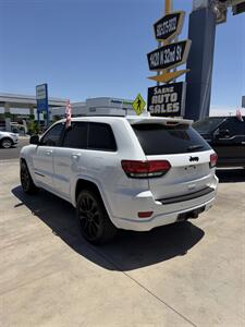 2017 Jeep Grand Cherokee Altitude   - Photo 3 - Phoenix, AZ 85008