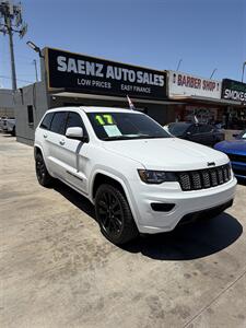 2017 Jeep Grand Cherokee Altitude   - Photo 6 - Phoenix, AZ 85008