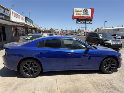 2022 Dodge Charger SXT   - Photo 5 - Phoenix, AZ 85008