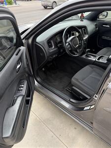 2015 Dodge Charger SE   - Photo 8 - Phoenix, AZ 85008
