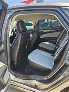 2020 Ford Fusion SE   - Photo 6 - Phoenix, AZ 85008