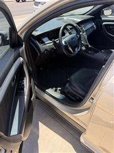 2017 Ford Taurus SEL   - Photo 7 - Phoenix, AZ 85008