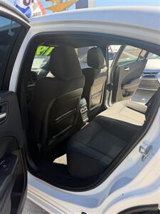 2019 Dodge Charger SXT - Photo 8 - Phoenix, AZ 85008