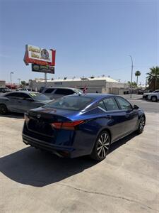 2019 Nissan Altima 2.5 SR - Photo 5 - Phoenix, AZ 85008