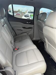 2017 GMC Acadia SLT-1 - Photo 8 - Phoenix, AZ 85008