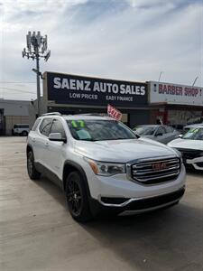 2017 GMC Acadia SLT-1 - Photo 2 - Phoenix, AZ 85008