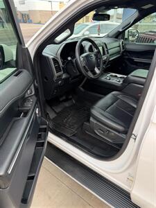 2019 Ford Expedition MAX XLT - Photo 8 - Phoenix, AZ 85008