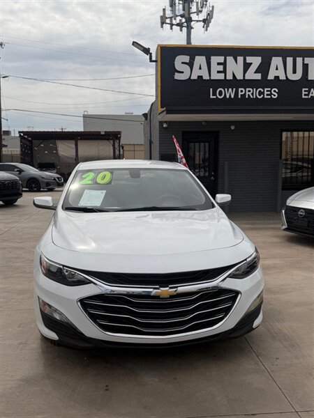 2020 Chevrolet Malibu LT   - Photo 1 - Phoenix, AZ 85008