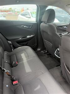 2020 Chevrolet Malibu LT - Photo 8 - Phoenix, AZ 85008