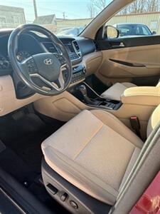 2017 Hyundai TUCSON Eco   - Photo 12 - Richmond, VA 23233