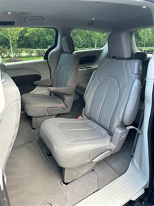 2017 Chrysler Pacifica Touring - Photo 8 - Richmond, VA 23233