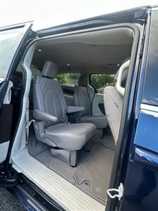 2017 Chrysler Pacifica Touring - Photo 11 - Richmond, VA 23233