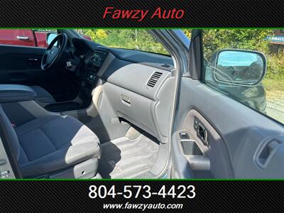 2006 Honda Pilot EX EX 4dr SUV - Photo 9 - Richmond, VA 23233