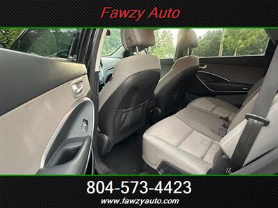 2017 Hyundai SANTA FE SE - Photo 9 - Richmond, VA 23233