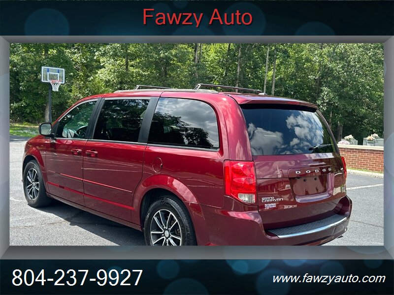 2017 Dodge Grand Caravan GT   - Photo 1 - Richmond, VA 23233