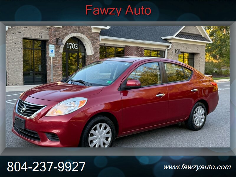 2013 Nissan Versa 1.6 S  