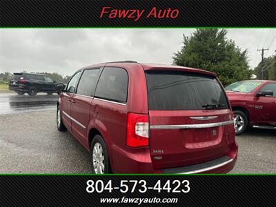 2014 Chrysler Town & Country Touring - Photo 3 - Richmond, VA 23233