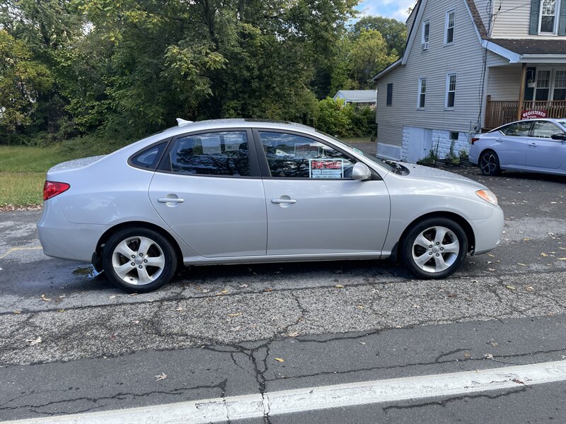 2009 Hyundai ELANTRA GLS  