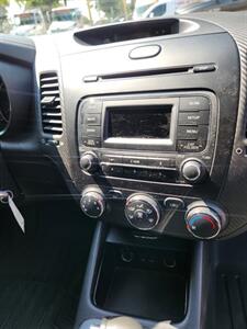 2015 Kia Forte5 EX   - Photo 14 - Newburgh, NY 12550