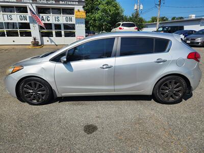 2015 Kia Forte5 EX   - Photo 2 - Newburgh, NY 12550