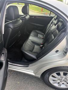 2004 Lexus ES - Photo 8 - Newburgh, NY 12550