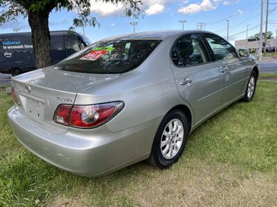 2004 Lexus ES - Photo 5 - Newburgh, NY 12550