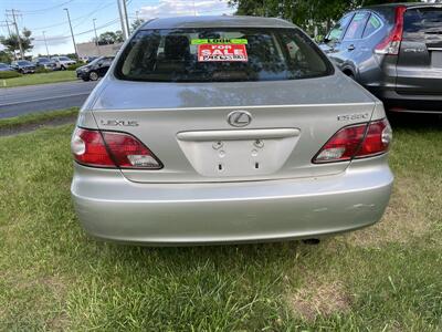2004 Lexus ES - Photo 4 - Newburgh, NY 12550