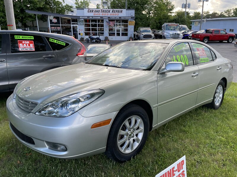 2004 Lexus ES   - Photo 1 - Newburgh, NY 12550