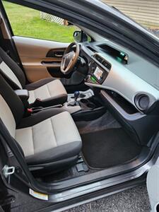 2012 Toyota Prius c   - Photo 13 - Newburgh, NY 12550