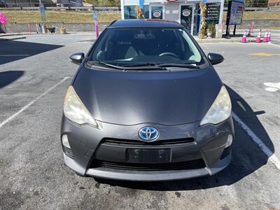 2012 Toyota Prius c   - Photo 6 - Newburgh, NY 12550