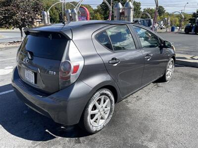 2012 Toyota Prius c   - Photo 4 - Newburgh, NY 12550