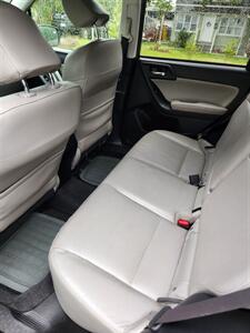 2014 Subaru Forester 2.5i Limited - Photo 10 - Newburgh, NY 12550