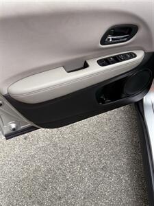 2016 Honda HR-V LX   - Photo 8 - Newburgh, NY 12550