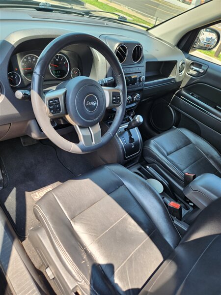2012 Jeep Compass Limited - Photo 8