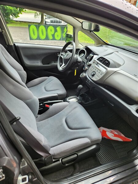 2013 Honda Fit Base - Photo 13