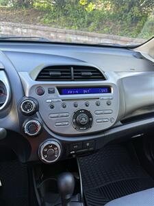 2013 Honda Fit   - Photo 6 - Newburgh, NY 12550