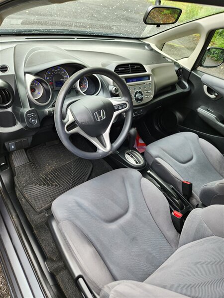 2013 Honda Fit Base - Photo 10